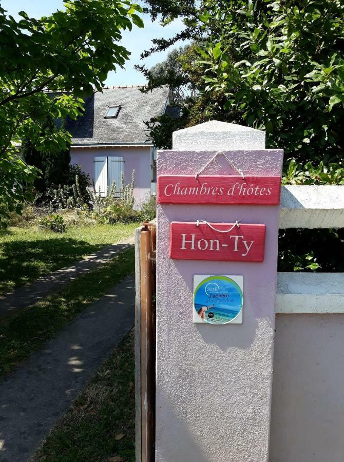 Hon-Ty Bed and Breakfast Groix Exteriör bild